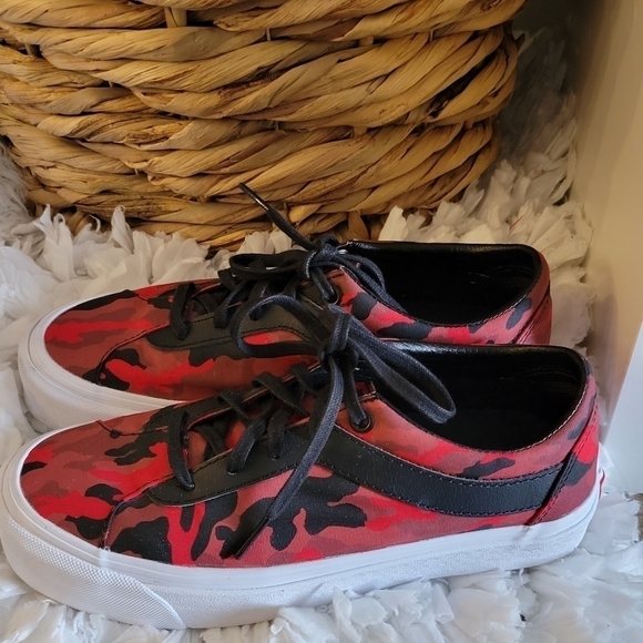Vans bold no limit camo lace up sneakers Low Rise Tenniscore Athleisure - Picture 5 of 9